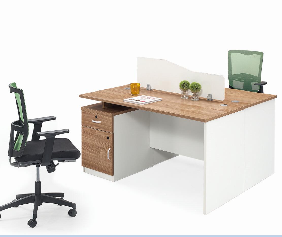 點(diǎn)擊查看商品:屏風(fēng)桌